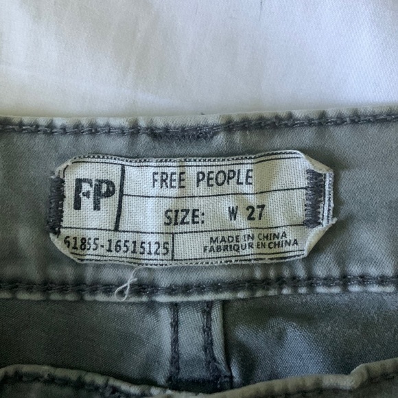 Free People gray flare wide leg high waist stretchy button up COMFY jeans 🌼 - Picture 3 of 10